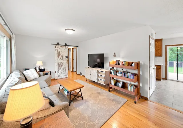 Photo 3 of Single family home for sale at 14615 Delft Ave W, Rosemount, MN 55068 | MLS# 7124925 | Listing updated on 2026-08-31
