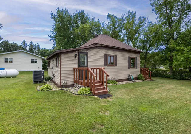 2nd image of 178 Cedar St, Gonvick, MN 56644 | MLS# 7124955
