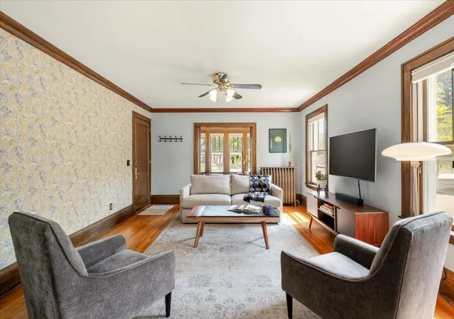 Photo 3 of Condo for sale at 3654 Lyndale Ave S #1, Minneapolis, MN 55409 | MLS# 7124964 | Listing updated on 2026-10-07