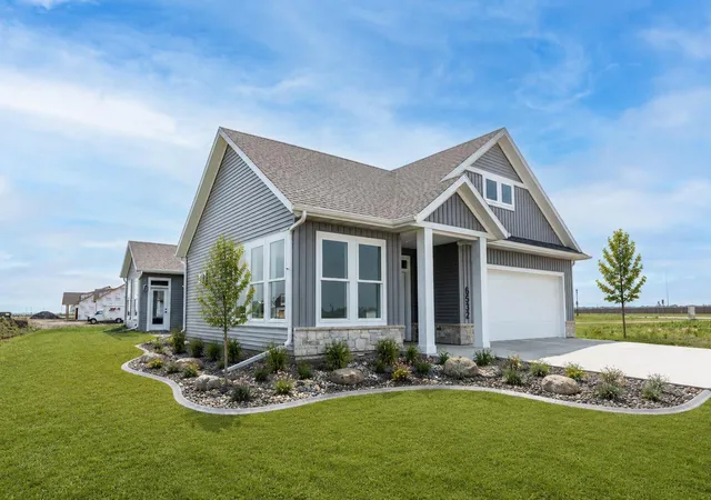 Photo 2 of Single family home for sale at 6532 Sun Valley Blvd, Horace, ND 58047 | MLS# 7124966 | Listing updated on 2026-09-16