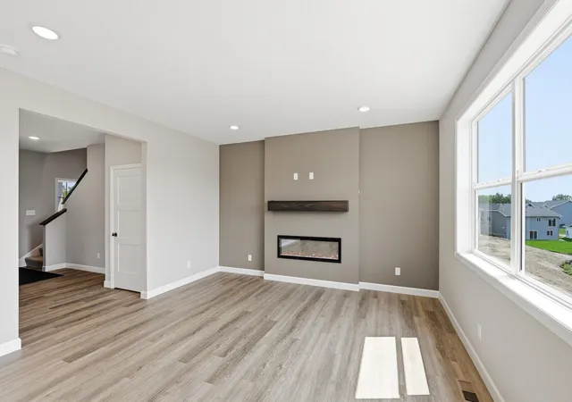 image of 741 Greywood Blvd Sw, Delano, MN 55328 | MLS# 7124979