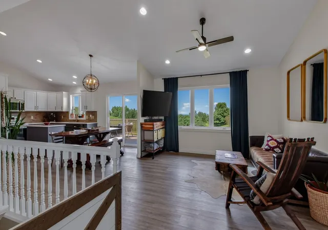 2nd image of 1768 186th St, Chippewa Falls, WI 54729 | MLS# 7124983