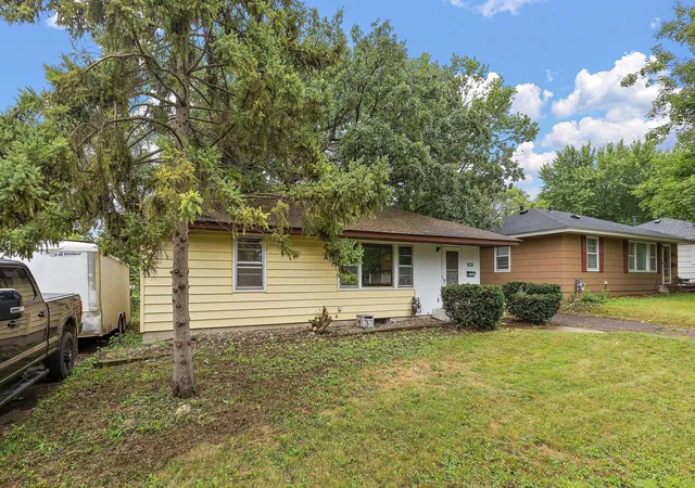 32nd image of 6921 W 24th St, Minneapolis, MN 55426 | MLS# 7124988