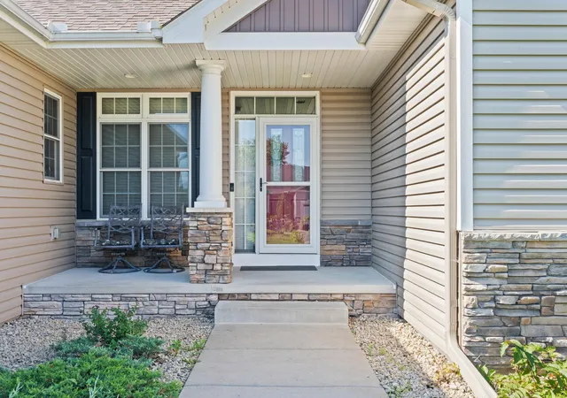 Photo 3 of Single family home for sale at 6427 Tessman Ter N, Minneapolis, MN 55445 | MLS# 7125019 | Listing updated on 2026-10-21