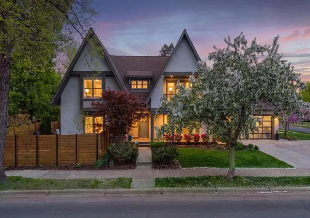 1st image of 3844 Xerxes Ave S, Minneapolis, MN 55410 | MLS# 7125022