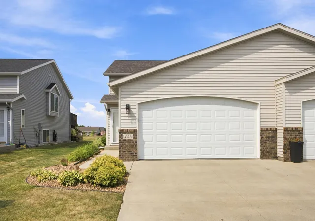 1st image of 4325 39th Ave S, Fargo, ND 58104 | MLS# 7125048