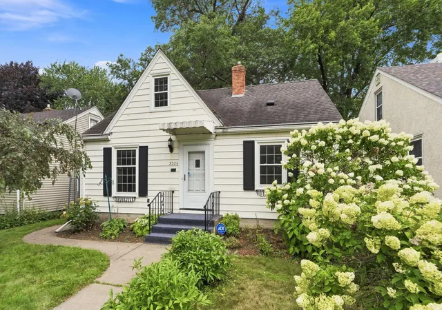 Photo 3 of Sale Pending at 3326 Lincoln St Ne, Minneapolis, MN 55418 | MLS# 7125061 | Listing updated on 2026-09-25
