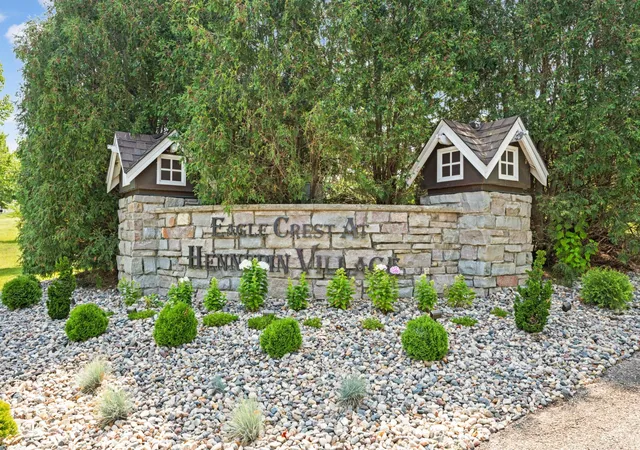 38th image of 15729 Porchlight Ln, Eden Prairie, MN 55347 | MLS# 7125062