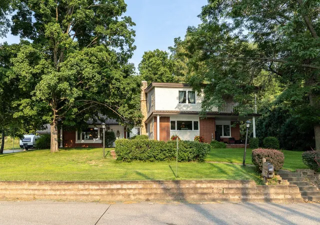 1st image of 720 Lake St N, Prescott, WI 54021 | MLS# 7125080