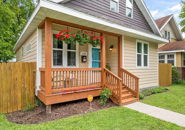 Photo 5 of Single family home for sale at 1730 Newton Ave N, Minneapolis, MN 55411 | MLS# 7125083 | Listing updated on 2026-08-19