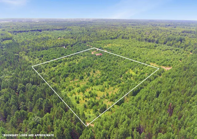 2nd image of 26162 Ashtons Trl, Webster, WI 54893 | MLS# 7125135