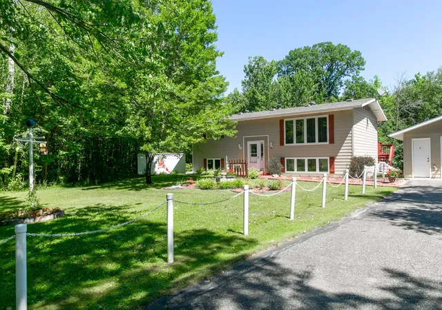 3rd image of 7698 State 200 Ne, Remer, MN 56672 | MLS# 7125183