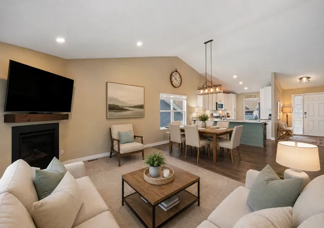 1st image of 7737 205th St W, Lakeville, MN 55044 | MLS# 7125189