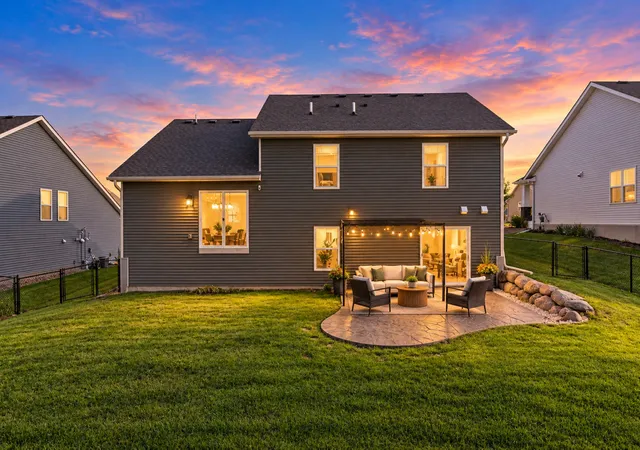 Photo 3 of Single family home for sale at 7737 205Th St W, Lakeville, MN 55044 | MLS# 7125189 | Listing updated on 2026-10-05