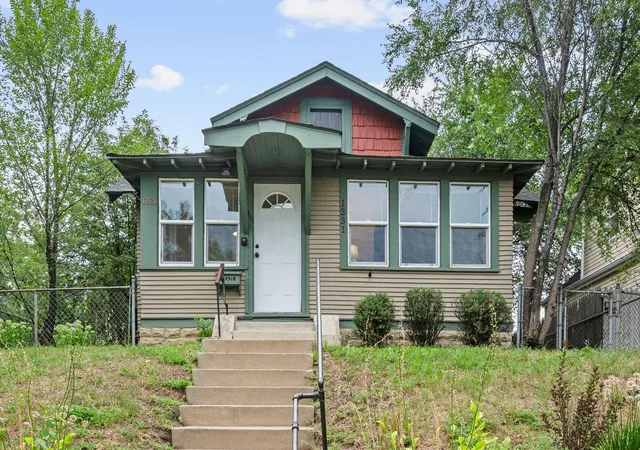 Photo 1 of Sale Pending at 1331 Bush Ave, Saint Paul, MN 55106 | MLS# 7125226 | Listing updated on 2026-09-01