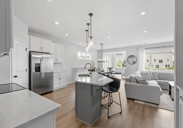 Photo 3 of Single family home for sale at 8025 Walnut Ln, Hamel, MN 55340 | MLS# 7125258 | Listing updated on 2026-09-21