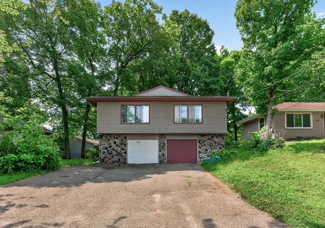 1st image of 5017 5019 Shoreline Dr, Mound, MN 55364 | MLS# 7125283