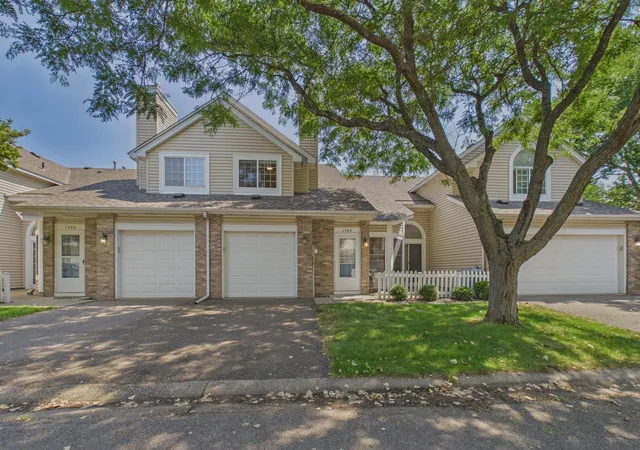 Photo 2 of Single family home for sale at 1744 Maple Ct, Saint Paul, MN 55113 | MLS# 7125290 | Listing updated on 2026-09-03