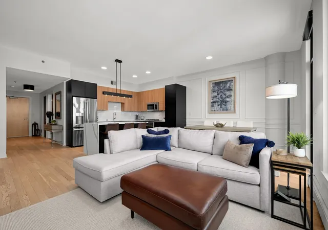 Photo 3 of Condo for sale at 1240 S 2nd Street #522, Minneapolis, MN 55415 | MLS# 7125314 | Listing updated on 2026-09-03