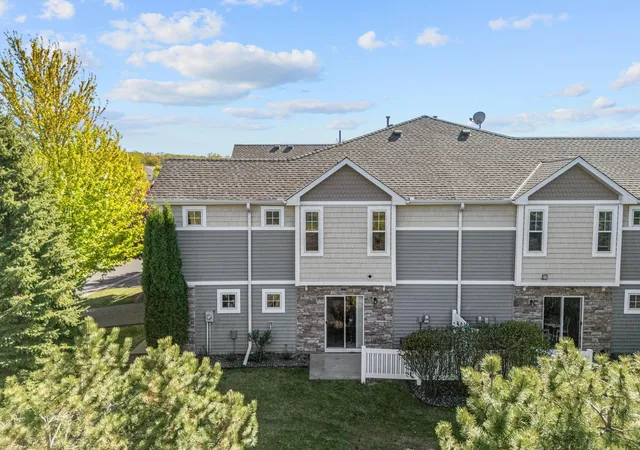 Photo 3 of Sale Pending at 15366 60th Avenue N, Minneapolis, MN 55446 | MLS# 7125333 | Listing updated on 2026-09-08