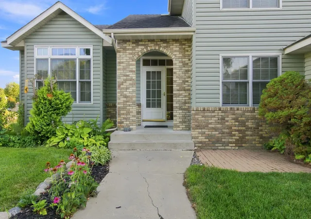 2nd image of 23577 Birch Cir, Rogers, MN 55374 | MLS# 7125338