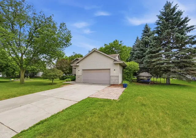 2nd image of 1210 E Baker St, Saint Joseph, MN 56374 | MLS# 7125340
