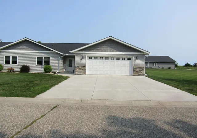 Photo 2 of Single family home for sale at 239 Mooney Cir, Granite Falls, MN 56241 | MLS# 7125345 | Listing updated on 2026-08-12