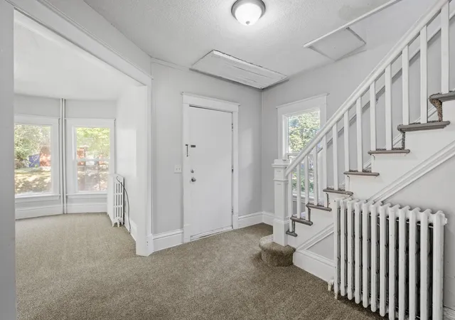 Photo 5 of Sale Pending at 1340 Oliver Ave N, Minneapolis, MN 55411 | MLS# 7125347 | Listing updated on 2026-09-03