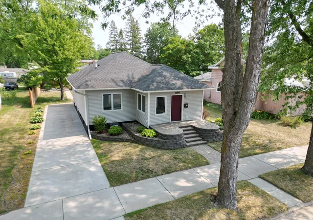 Photo 3 of Single family home for sale at 1106 2nd Street Sw, Wadena, MN 56482 | MLS# 7125379 | Listing updated on 2026-08-18