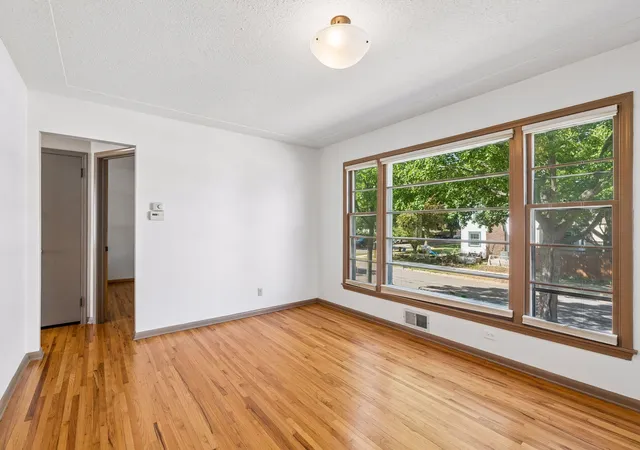 Photo 4 of House for sale at 1538-1540 Hartford Ave, Saint Paul, MN 55116 | MLS# 7125415 | Listing updated on 2026-10-07