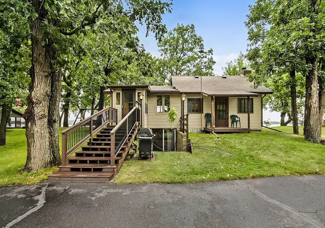 2nd image of 21307 Agate Beach Rd, Saint Cloud, MN 56301 | MLS# 7125426