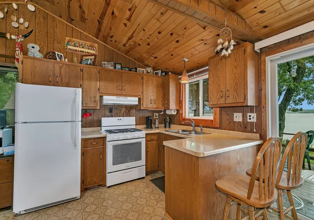 Photo 3 of Single family home for sale at 21307 Agate Beach Rd, Saint Cloud, MN 56301 | MLS# 7125426 | Listing updated on 2026-08-18