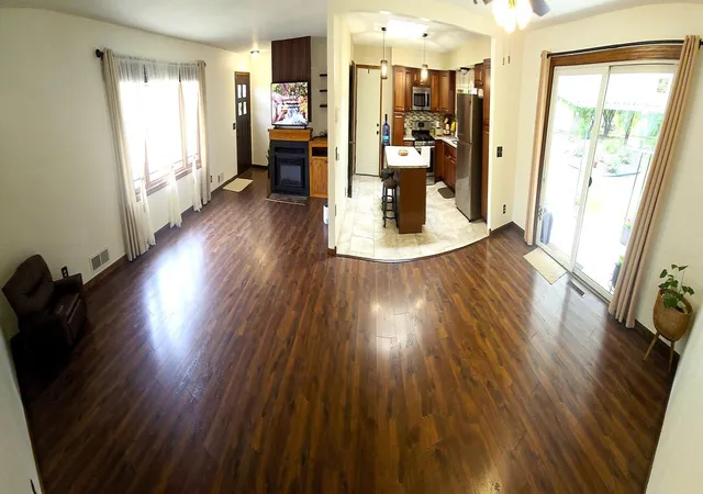 Photo 4 of Sale Pending at 7335 Clayton Ave, Inver Grove Heights, MN 55076 | MLS# 7125430 | Listing updated on 2026-08-29
