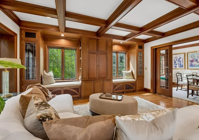 Photo 4 of Single family home for sale at 2825 Brookwood Ter, Minneapolis, MN 55410 | MLS# 7125456 | Listing updated on 2026-09-08
