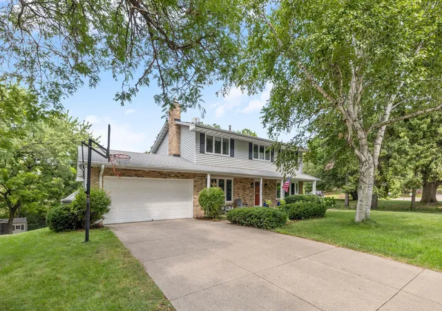 2nd image of 6312 Limerick Ln, Minneapolis, MN 55439 | MLS# 7125462