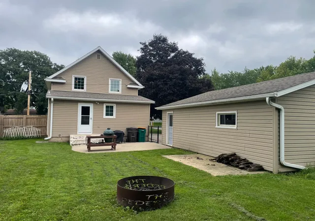 2nd image of 207 1st Ave Ne, Geneva, MN 56035 | MLS# 7125499