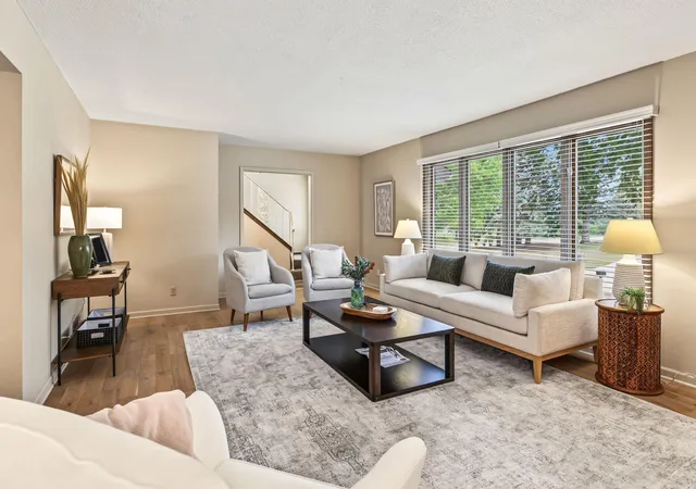 Photo 3 of Sale Pending at 10 Western Ter, Minneapolis, MN 55426 | MLS# 7125506 | Listing updated on 2026-09-19