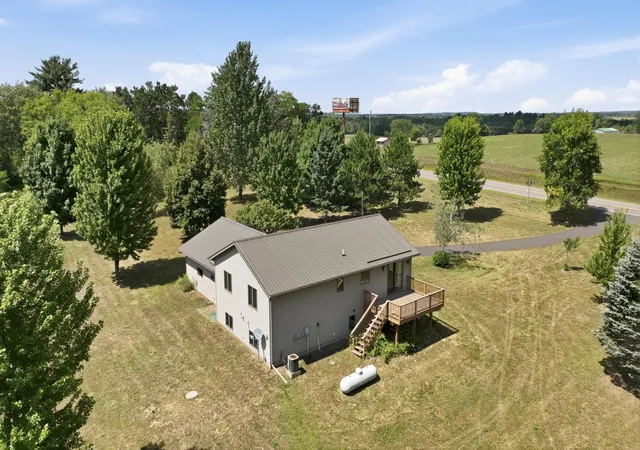 4th image of 2333 8Th Ave, Chetek, WI 54728 | MLS# 7125548