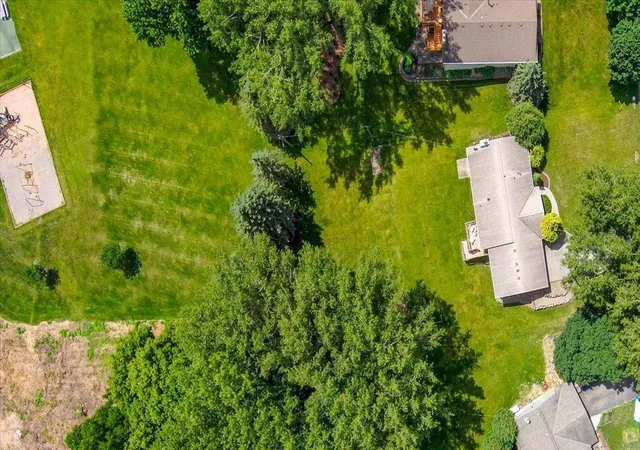 2nd image of 12738 Gordon Dr, Eden Prairie, MN 55346 | MLS# 7125567