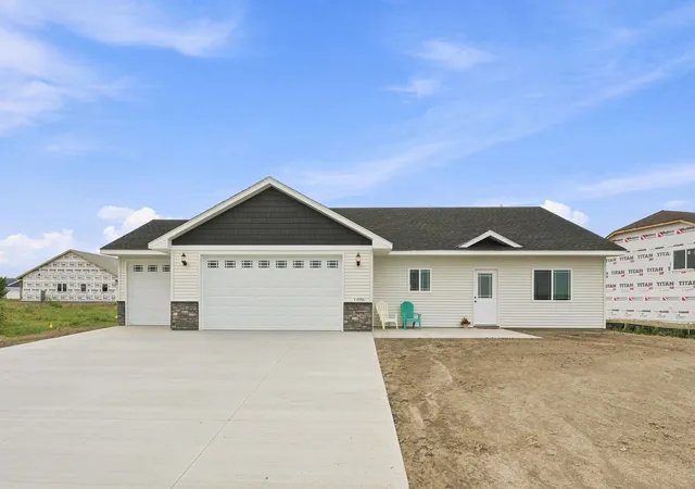 1st image of 1006 Misty Meadow Blvd, Buffalo, MN 55313 | MLS# 7125593