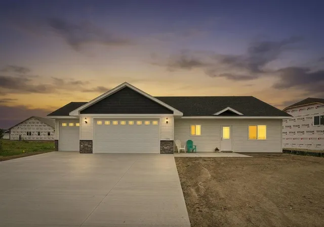 2nd image of 1006 Misty Meadow Blvd, Buffalo, MN 55313 | MLS# 7125593