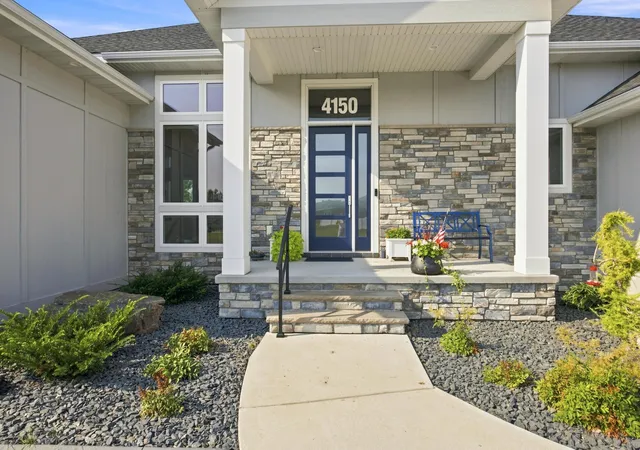 3rd image of 4150 Furnberg Pl S, Fargo, ND 58104 | MLS# 7125604