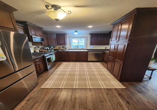 4th image of 422 N Adams St, Elkton, MN 55933 | MLS# 7125607