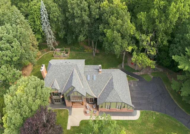 Photo 3 of Sale Pending at 8493 133rd Street W, Saint Paul, MN 55124 | MLS# 7125626 | Listing updated on 2026-09-02