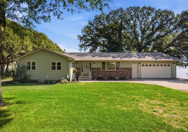 Photo 1 of Single family home for sale at 5641 Highway 71 Ne, Willmar, MN 56201 | MLS# 7125630 | Listing updated on 2026-08-28