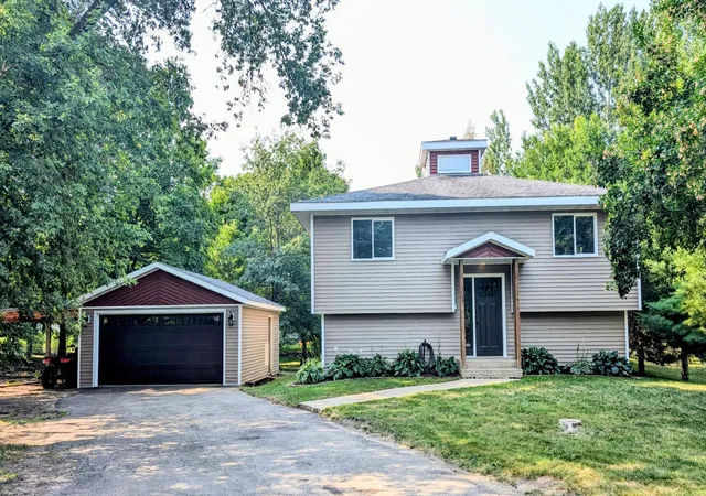 54th image of 1223 Terrace Ct, Alexandria, MN 56308 | MLS# 7125632