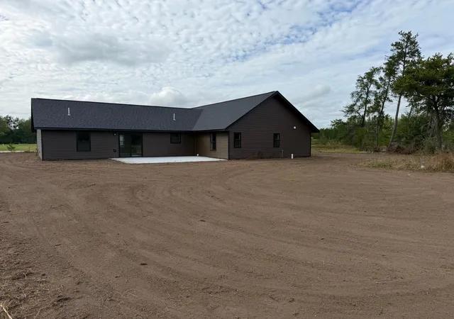 Photo 2 of Single family home for sale at 8110 Moidore Dr Nw, Bemidji, MN 56601 | MLS# 7125636 | Listing updated on 2026-09-20