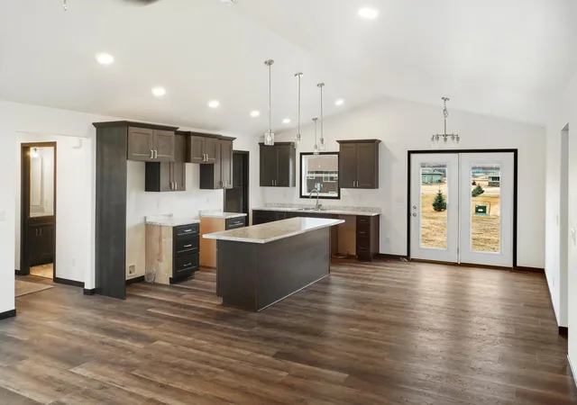 Photo 3 of Single family home for sale at 208 4th Street NW, Gwinner, ND 58040 | MLS# 7125650 | Listing updated on 2026-08-12