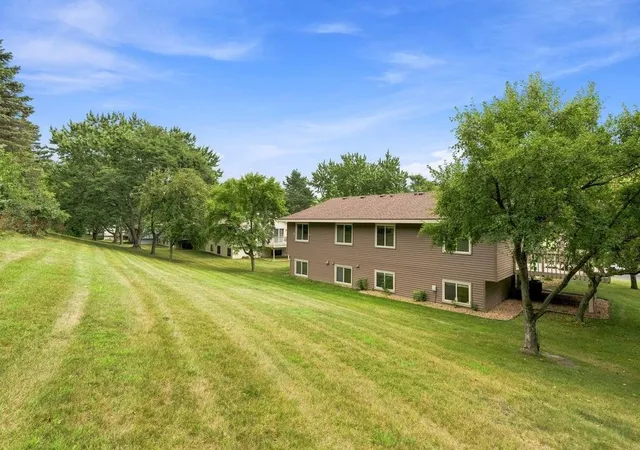 25th image of 970 Pontiac Ln, Chanhassen, MN 55317 | MLS# 7125661