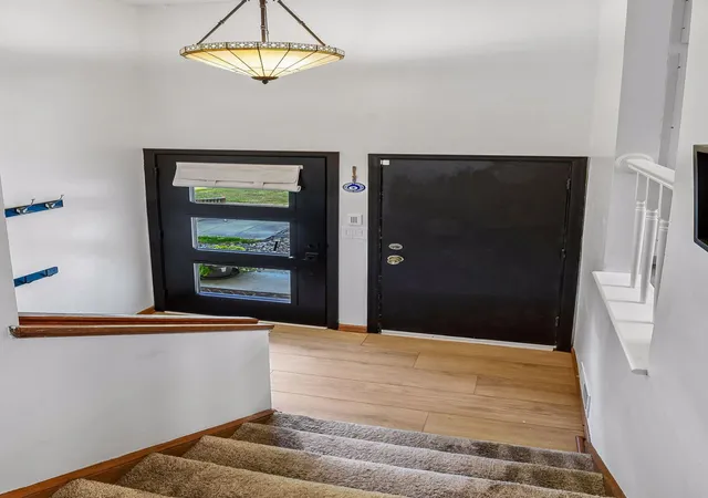 Photo 4 of Sale Pending at 15081 Summerhill Dr, Eden Prairie, MN 55346 | MLS# 7125662 | Listing updated on 2026-09-23